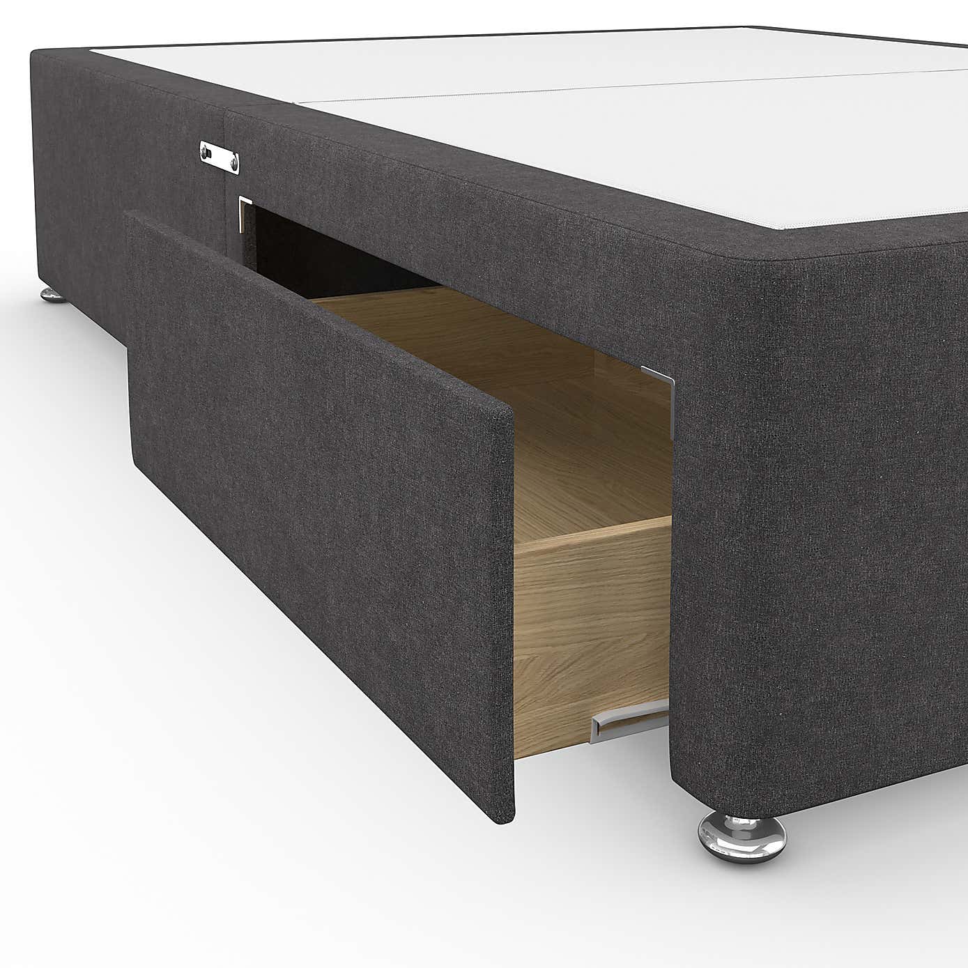 Carousel zoom image position 3 of 6