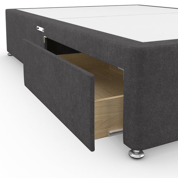 Carousel navigation image position 3 of 6