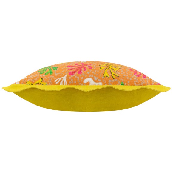 Carousel navigation image position 3 of 4