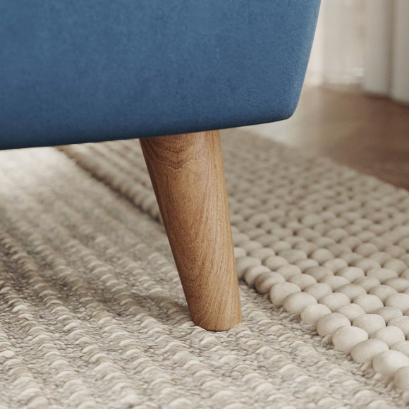 Carousel navigation image position 4 of 7