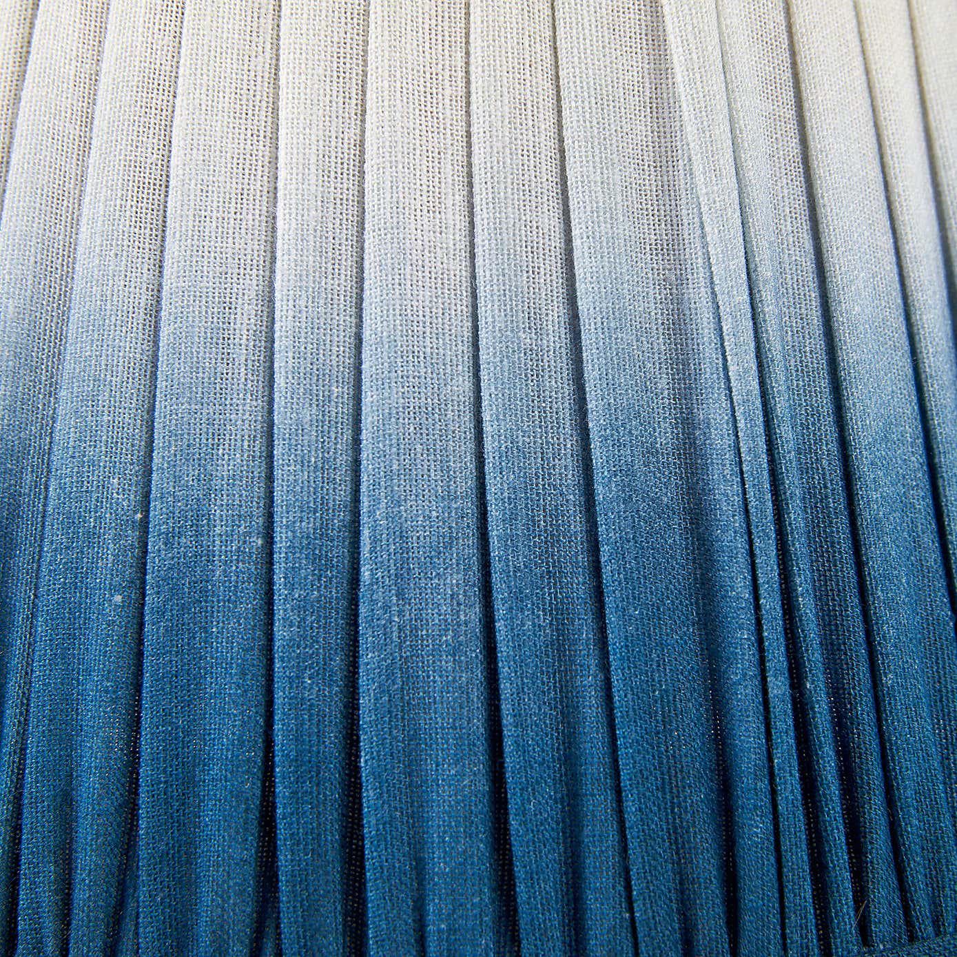 Carousel zoom image position 5 of 6