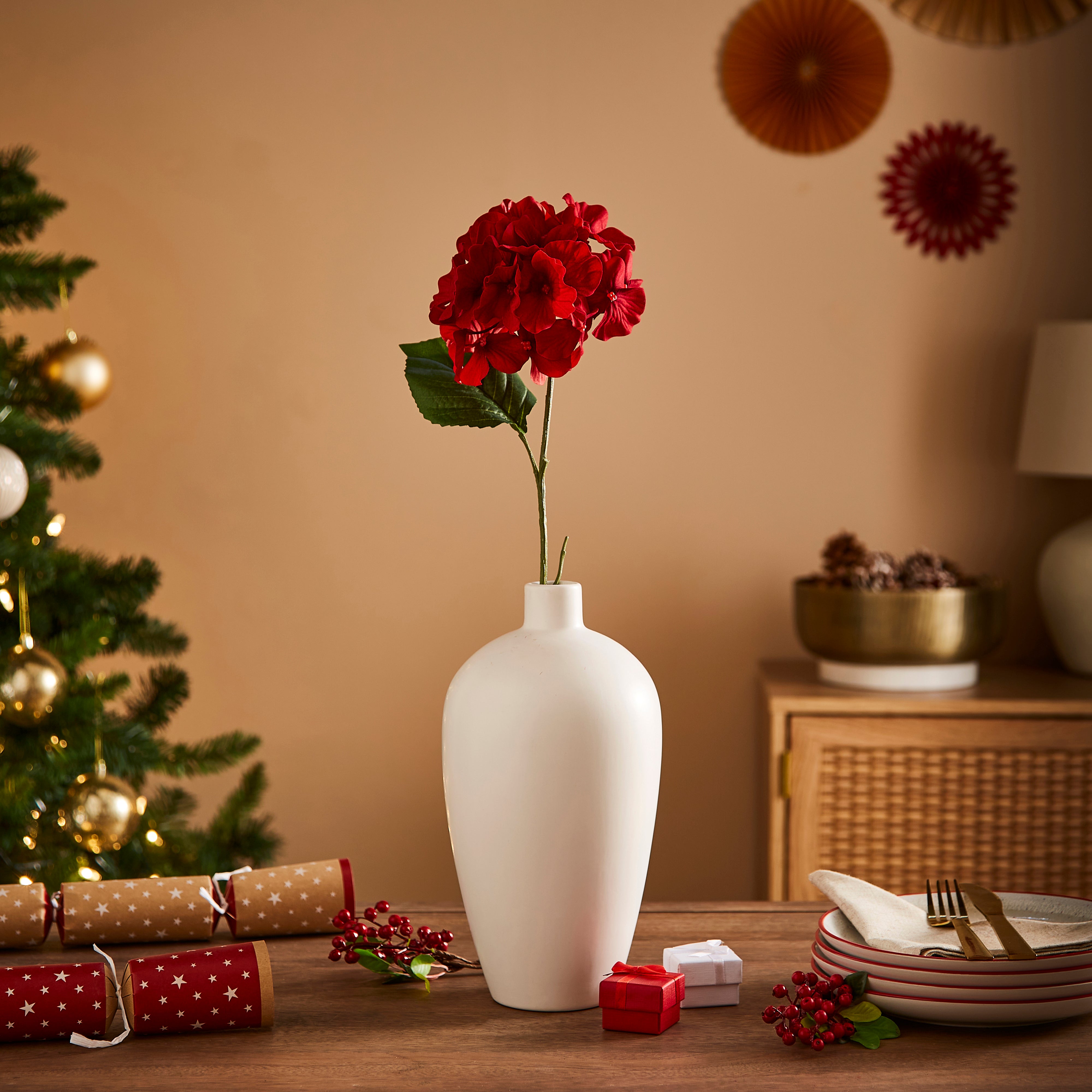 Artificial Red Hydrangea Stem