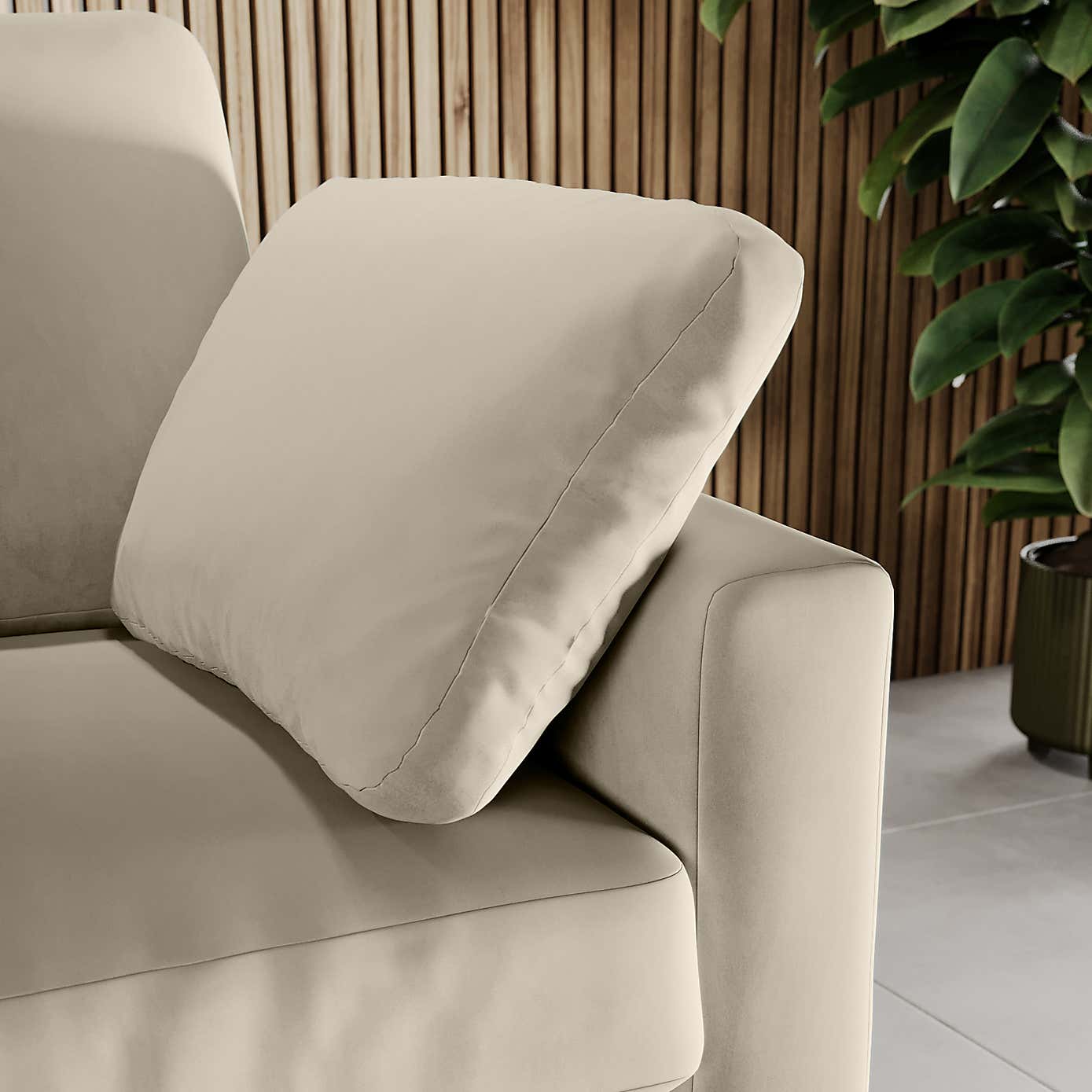 Carousel zoom image position 5 of 9