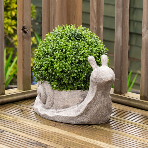 Artificial 33cm Boxwood Topiary in Snail Plant Pot image 1 of 3