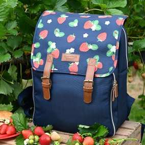 Strawberries & Cream Insulated 4 Person Insulated Floral Picnic Backpack Set