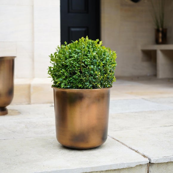 Ivyline Hampton Metal Plant Pot