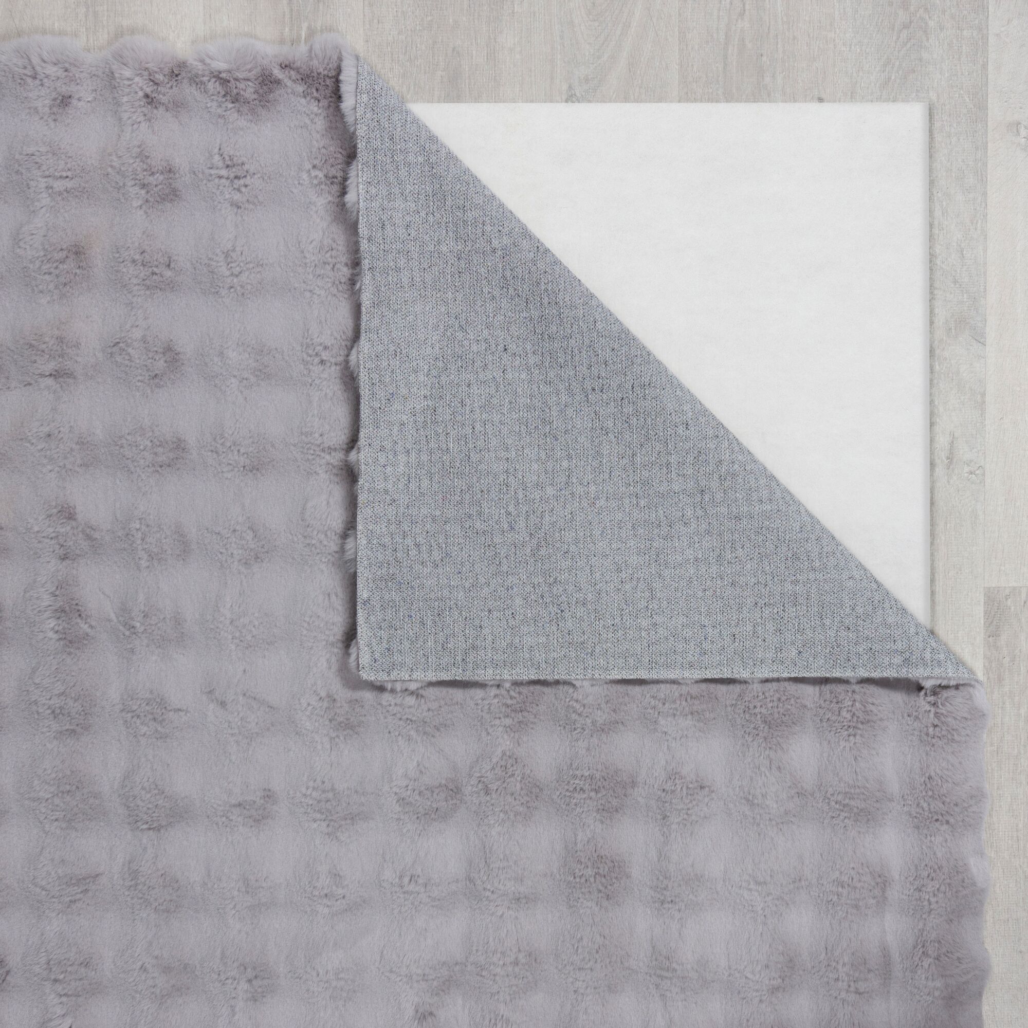 Bubble Washable Faux Fur Rug | Dunelm