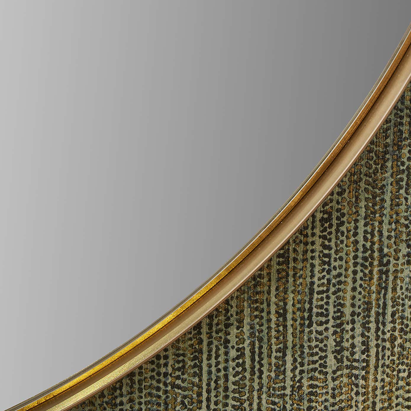 Carousel zoom image position 5 of 6