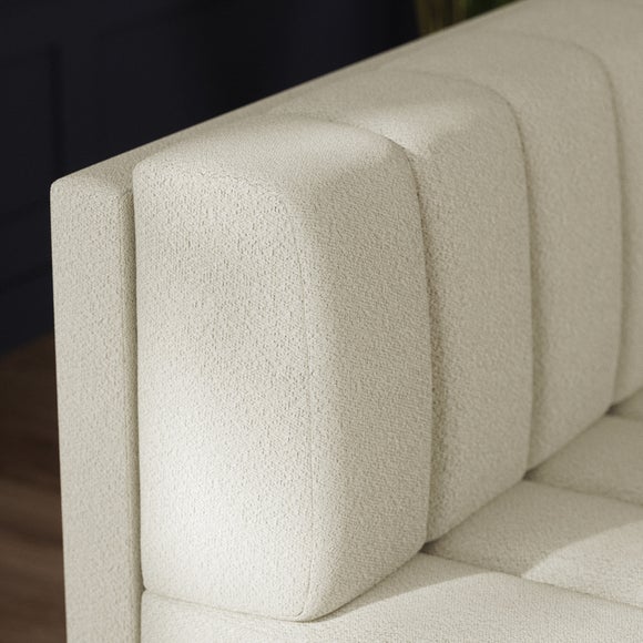 Carousel navigation image position 3 of 7