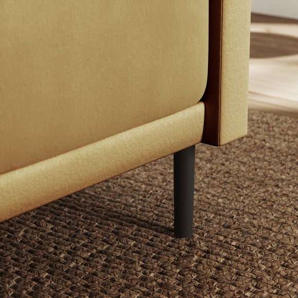 Carousel navigation image position 4 of 6