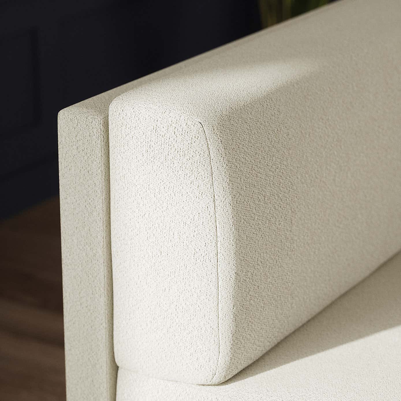 Carousel zoom image position 3 of 7