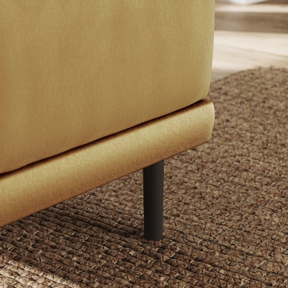 Carousel navigation image position 4 of 6