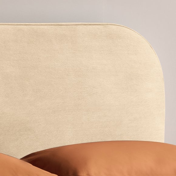 Carousel navigation image position 4 of 7