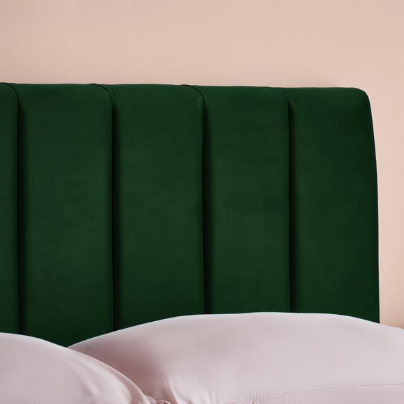 Carousel navigation image position 4 of 8