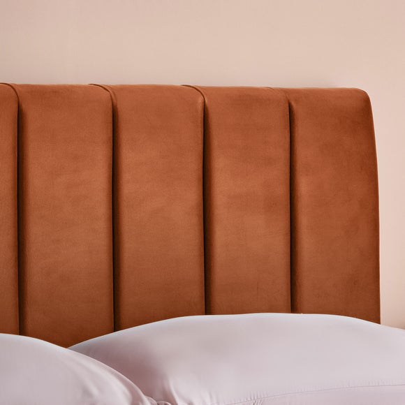 Carousel navigation image position 4 of 8