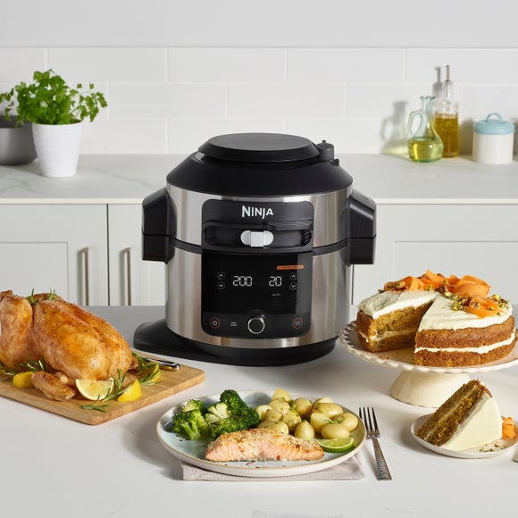 Click to view product details and reviews for Ninja Foodi 11 In 1 Smartlid 6 Litre Multi Cooker.