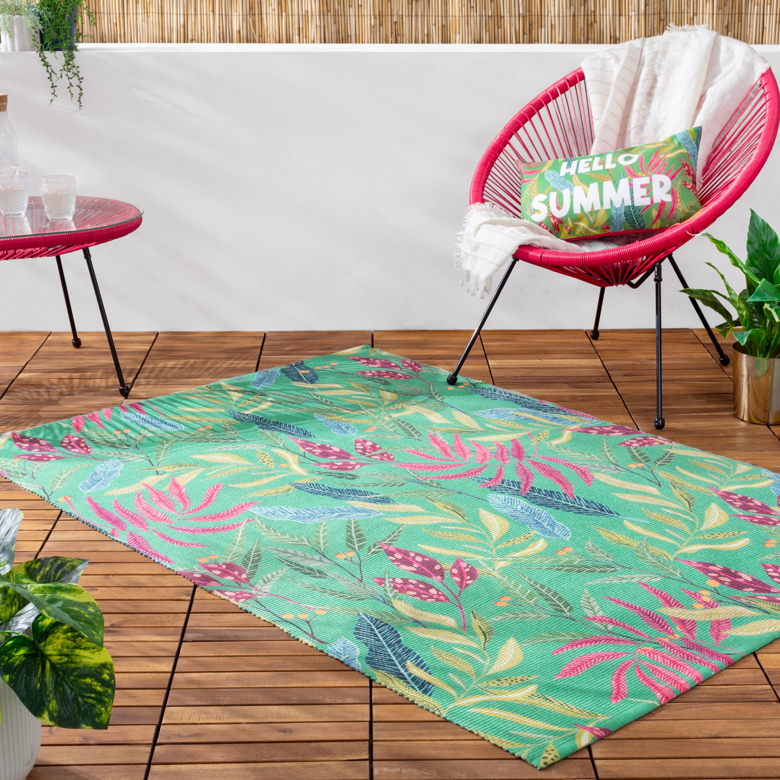 Hello Summer Washable Indoor Outdoor Rug