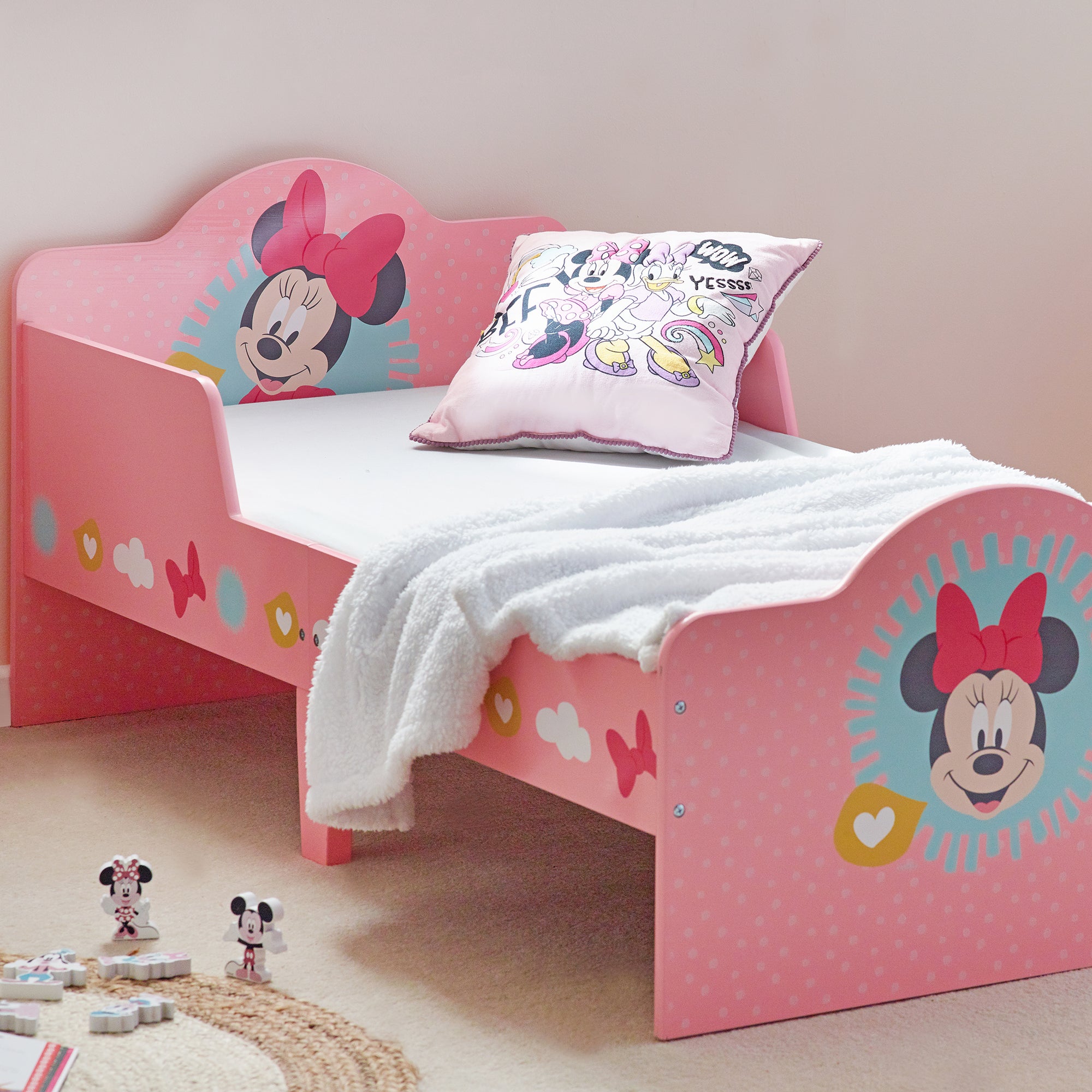 Minnie Mouse Pink Toddler Bed