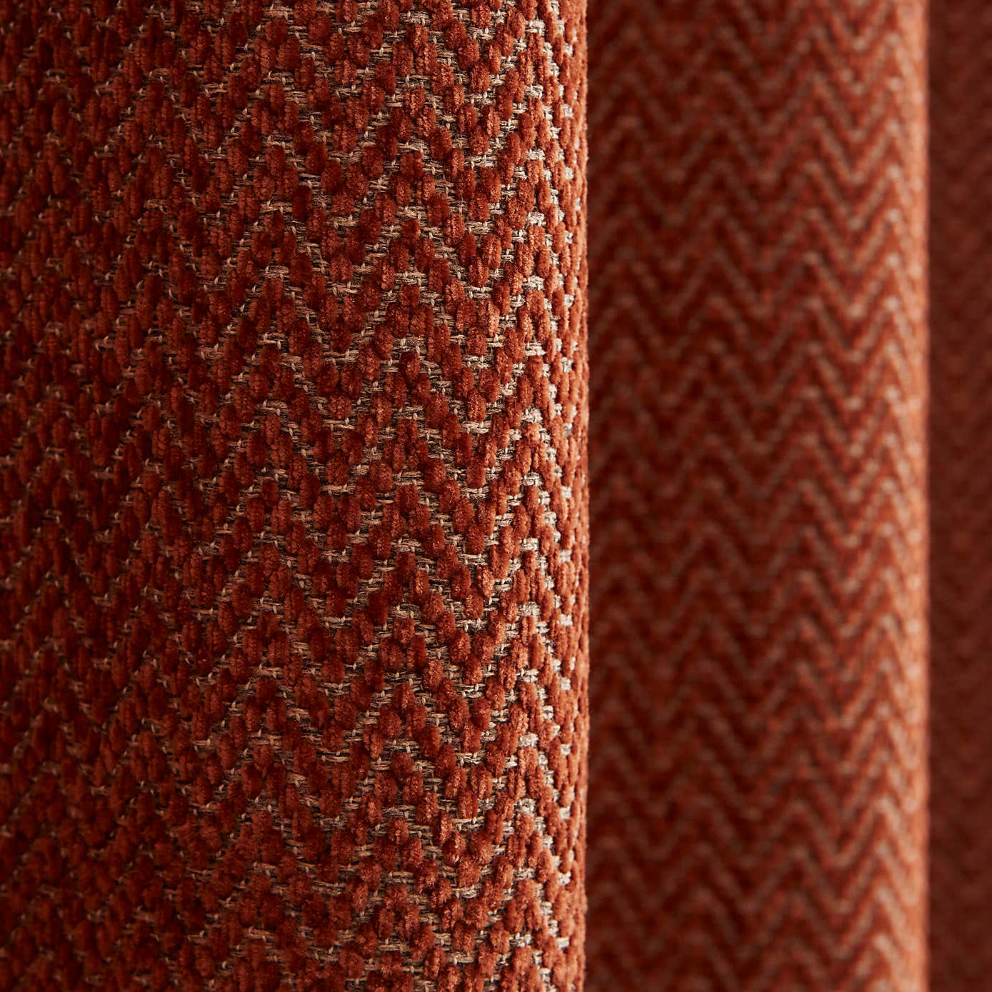 Carousel zoom image position 3 of 3