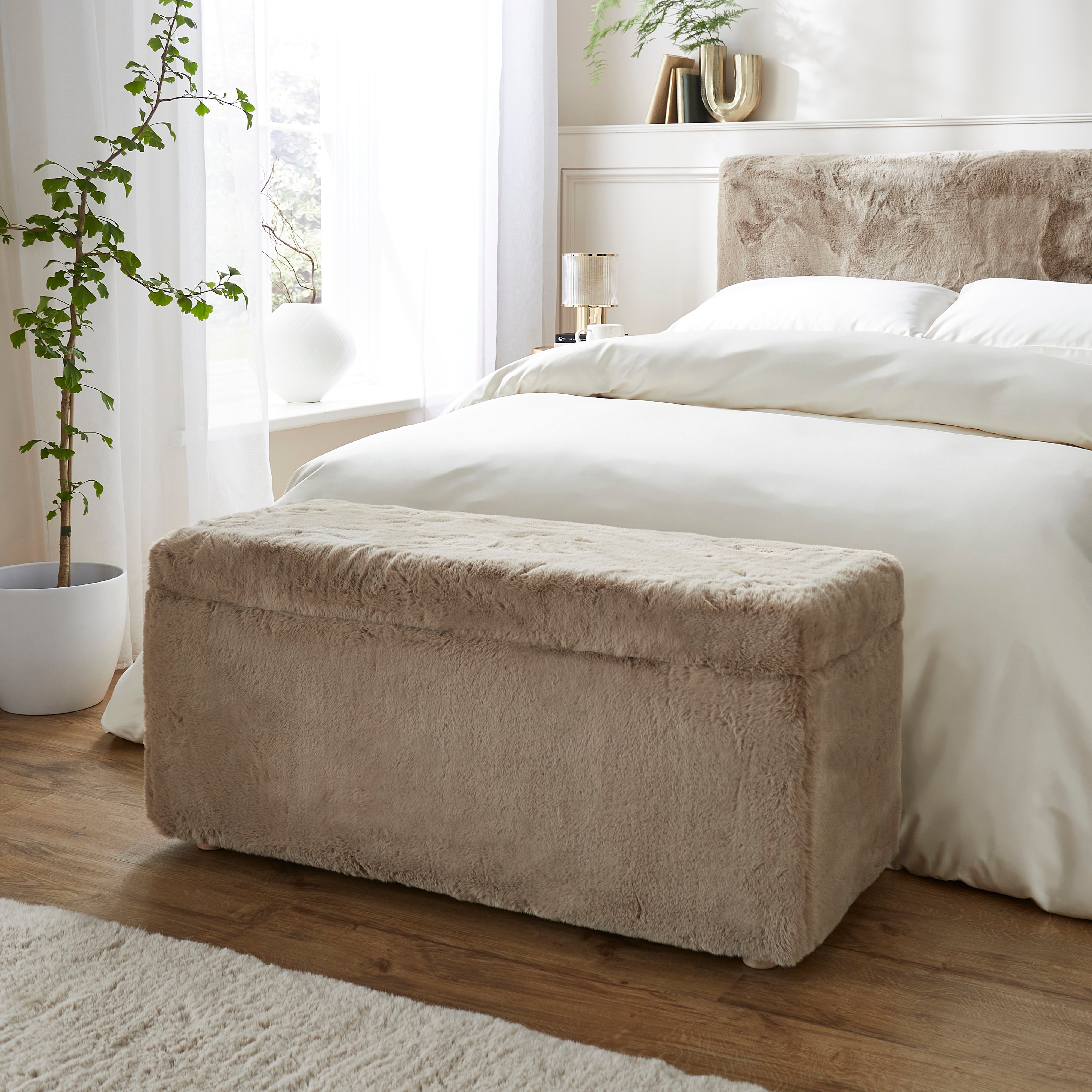 Elysia End Of Bed Ottoman Faux Fur Natural