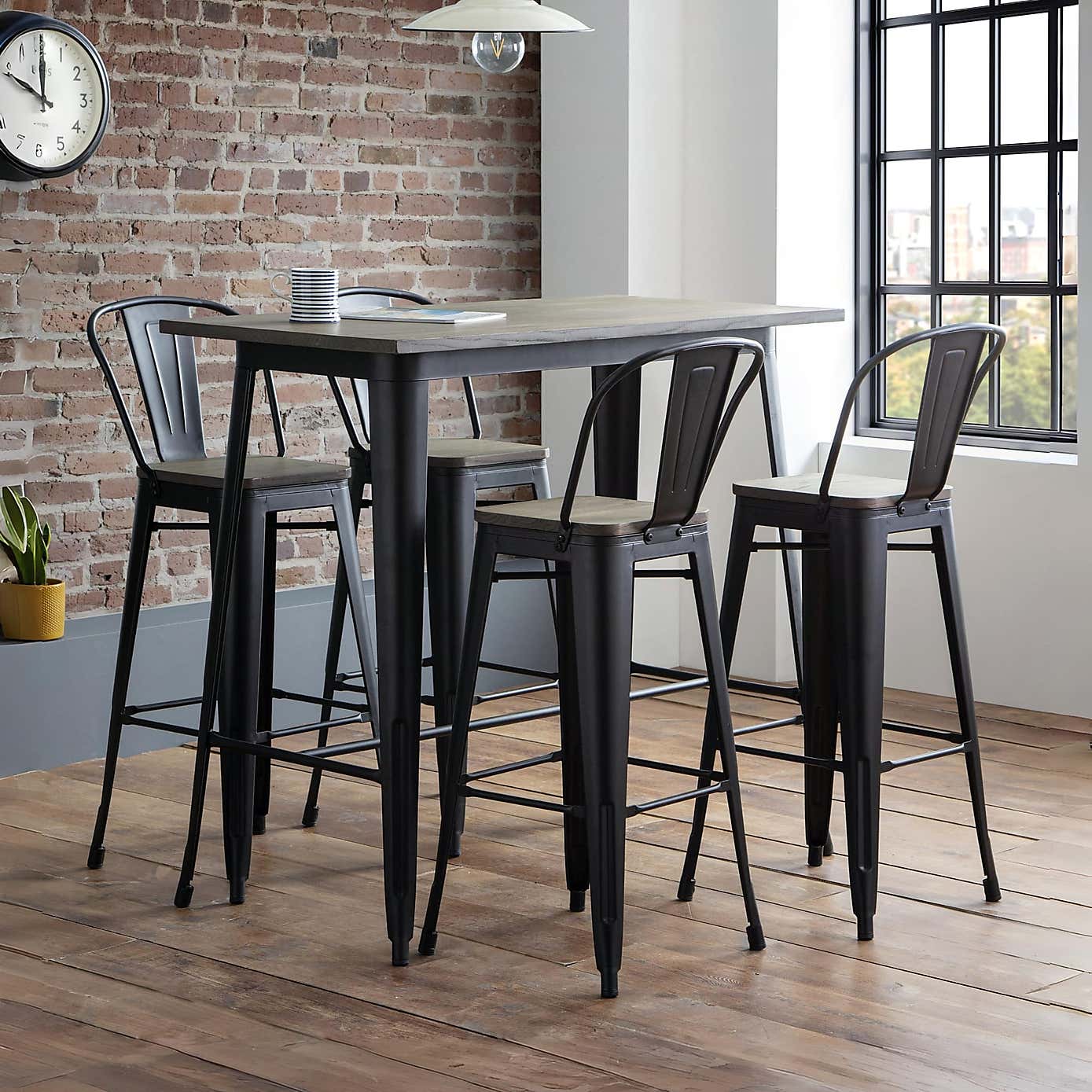 Carousel zoom image position 7 of 9