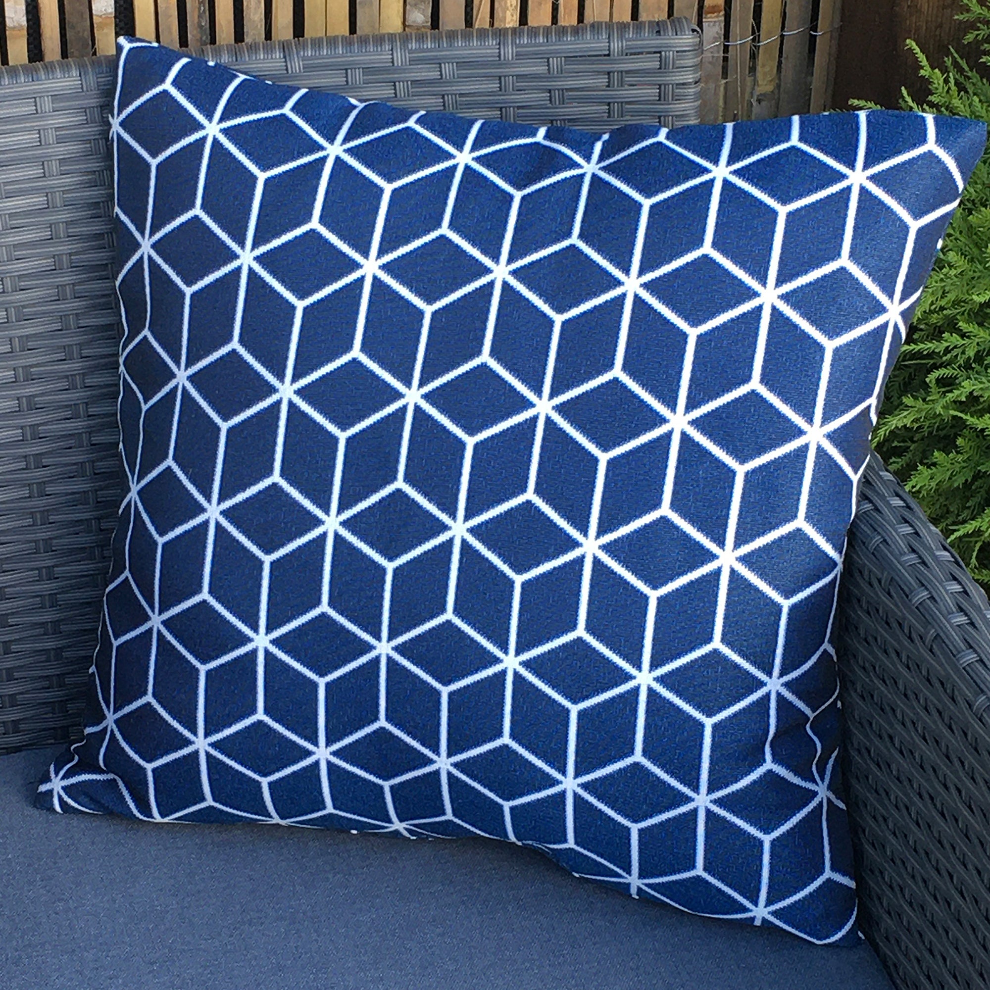 Set of 2 Geometric Scatter Outdoor Cushions