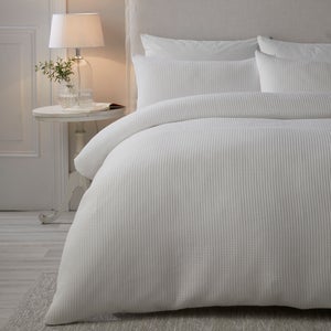 Serene Lindly Duvet Cover And Pillowcase Set
