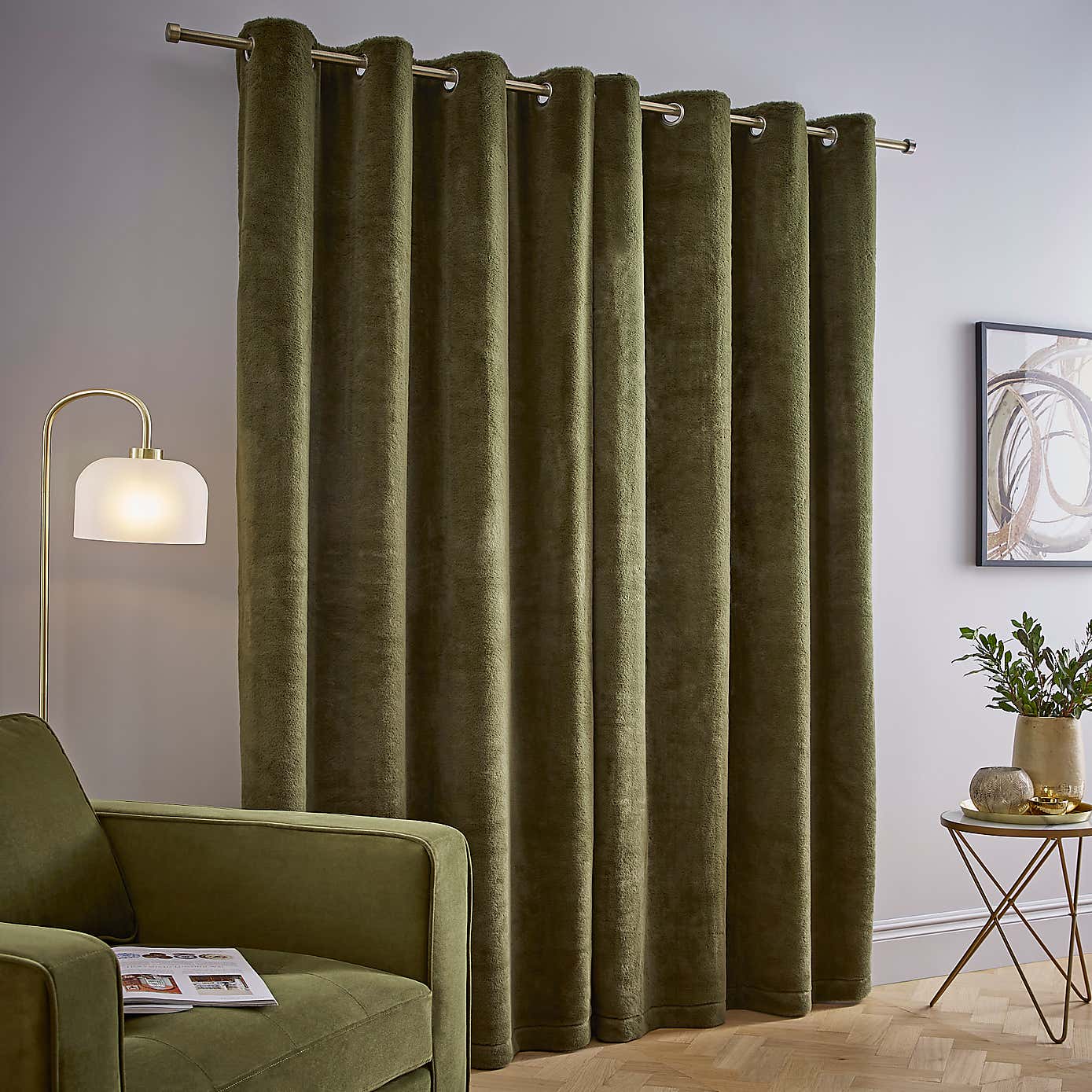 Carousel zoom image position 4 of 5