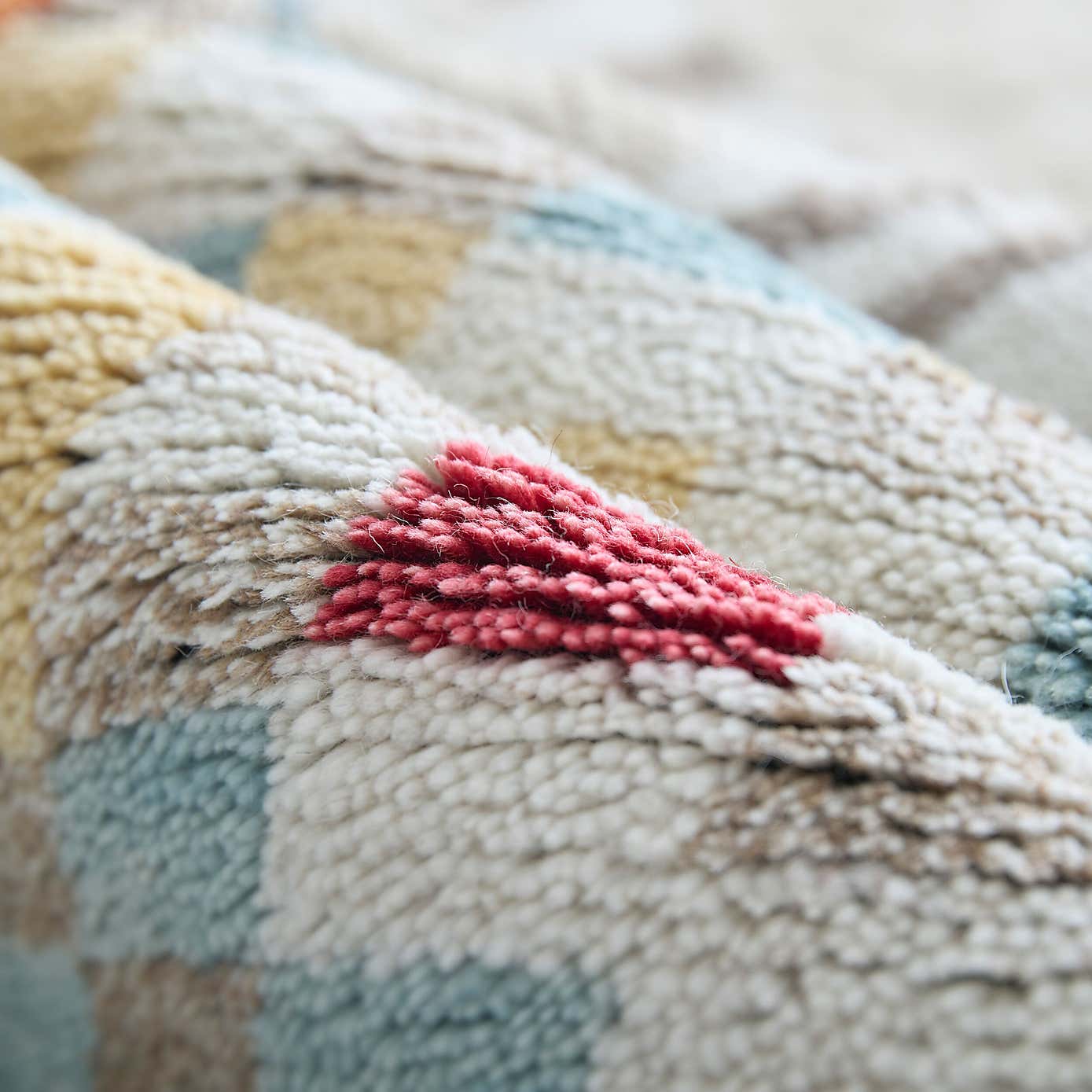 Carousel zoom image position 2 of 7