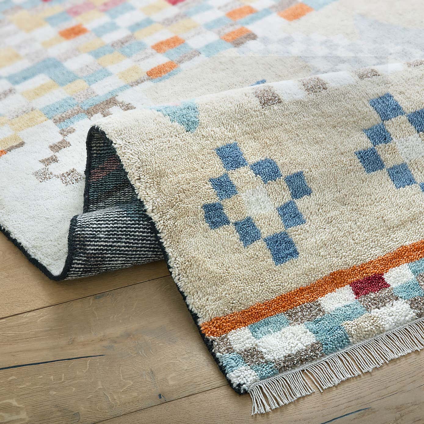 Carousel zoom image position 3 of 7