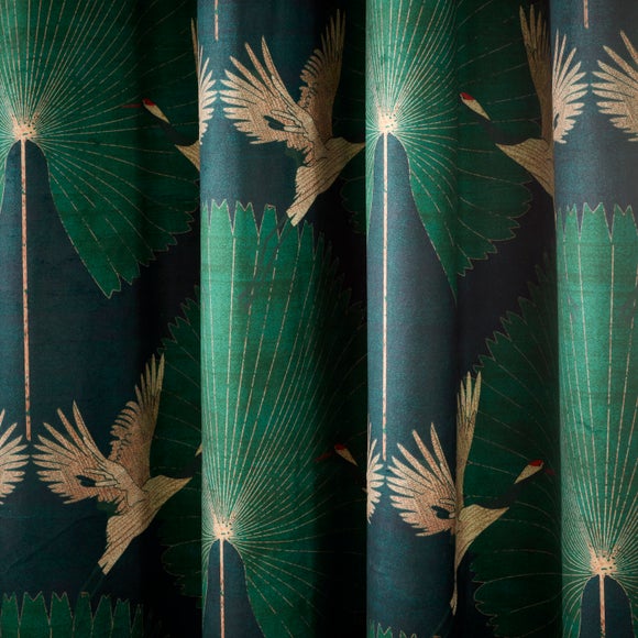 Carousel navigation image position 3 of 6