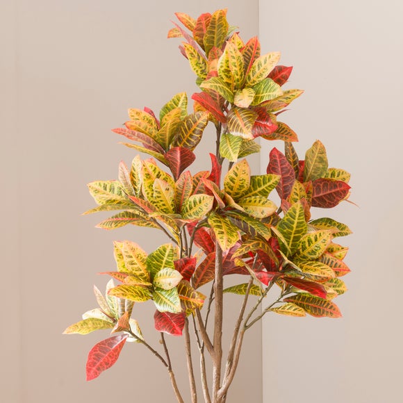 Carousel zoom image position 2 of 4