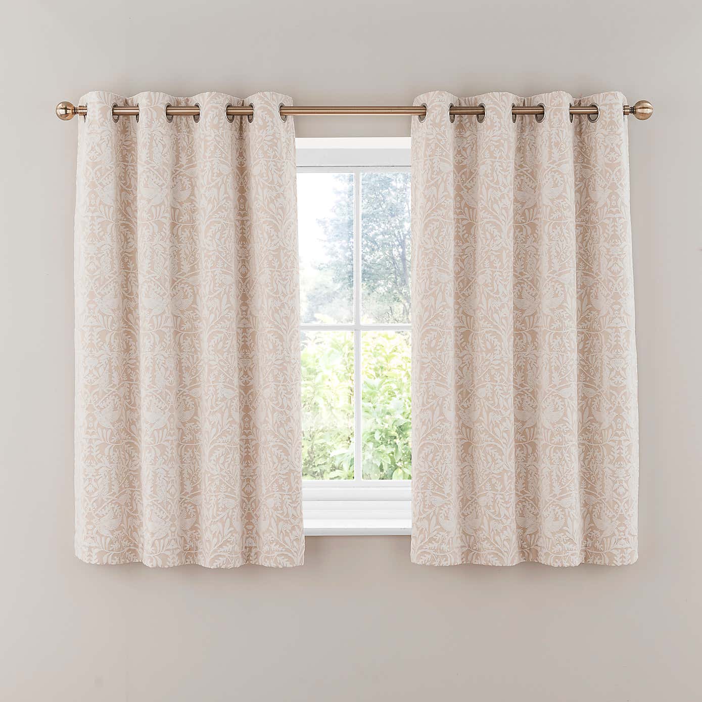 Carousel zoom image position 5 of 5