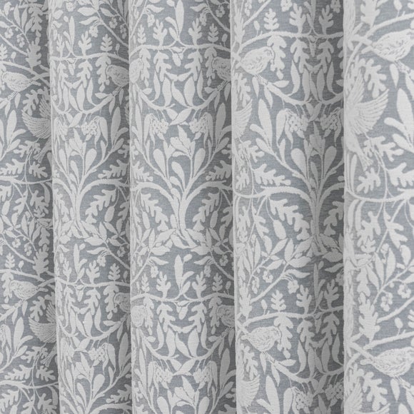 Carousel navigation image position 3 of 6