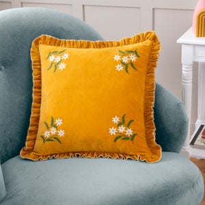 Furn. Daisy Frill Cotton Square Cushion