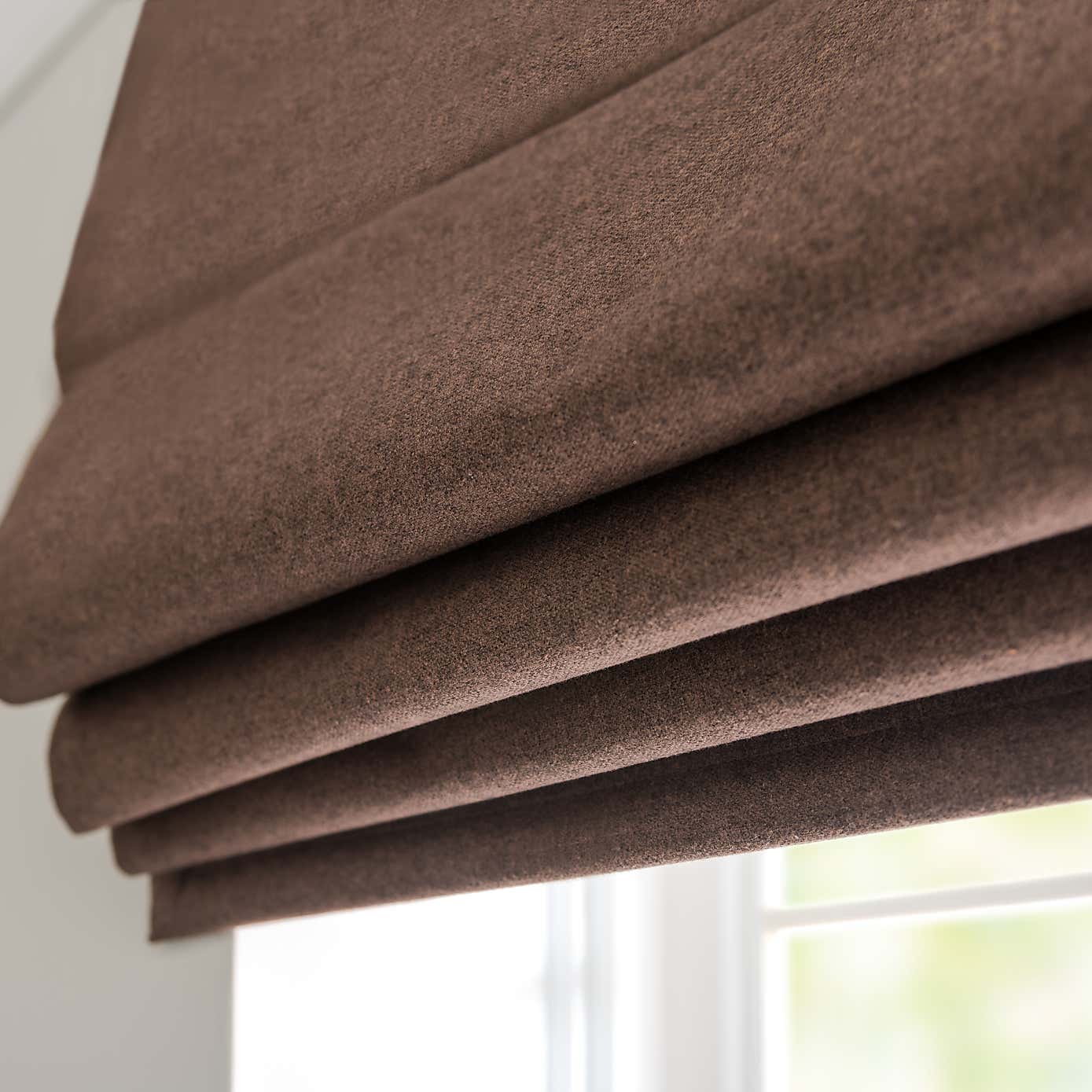 Carousel zoom image position 4 of 4