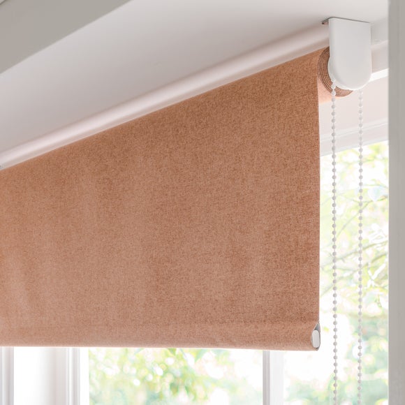 Carousel navigation image position 4 of 6