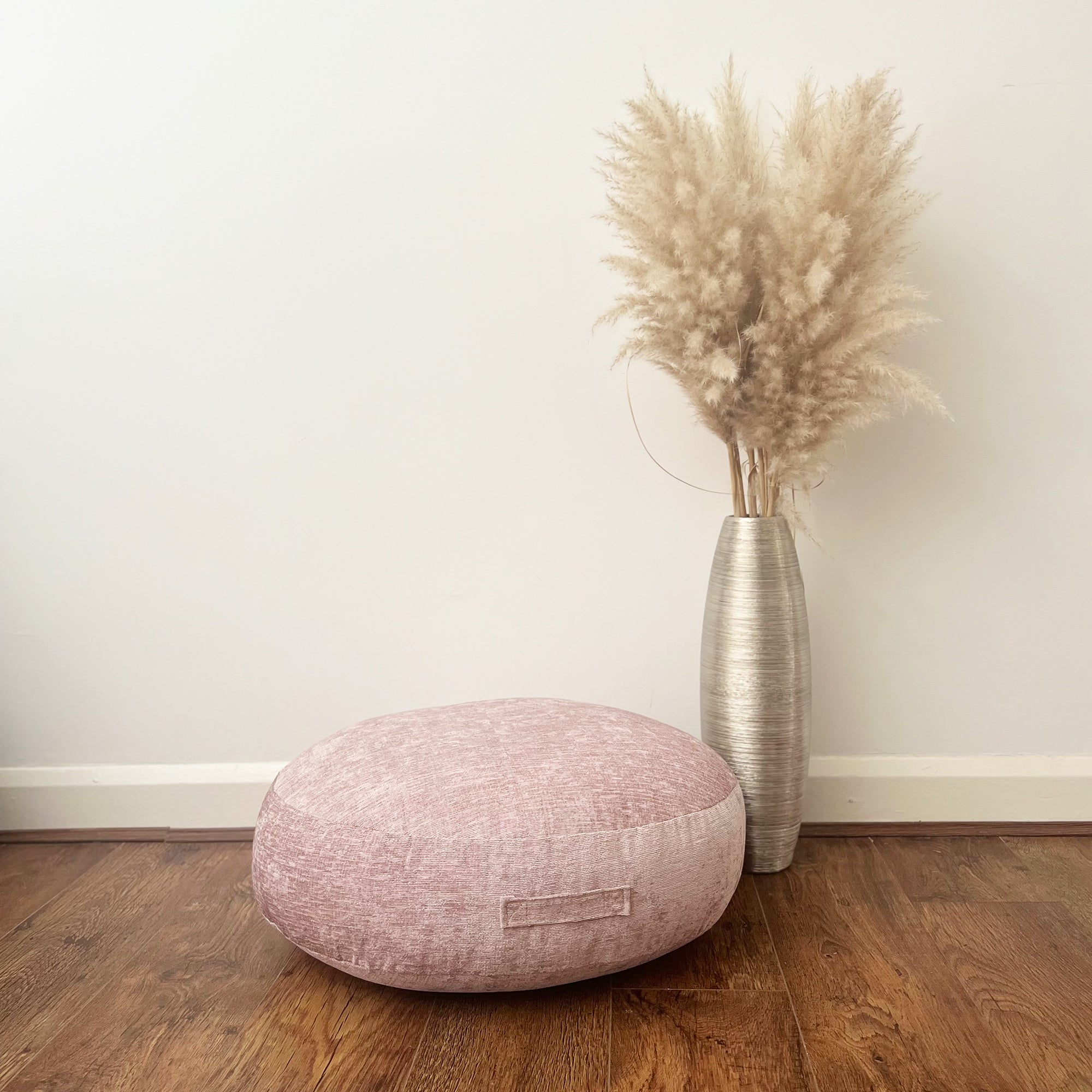 Daro Elite Round Floor Cushion Pink