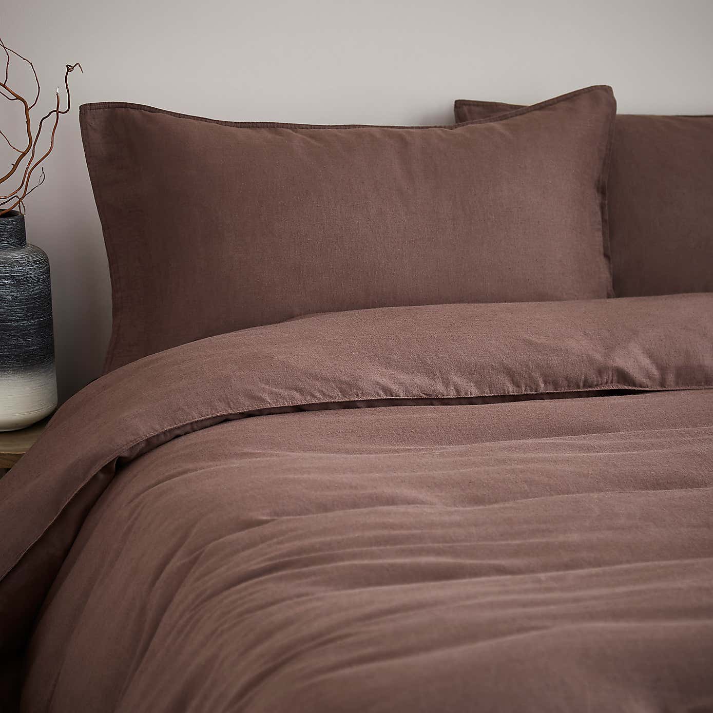 Carousel zoom image position 2 of 6