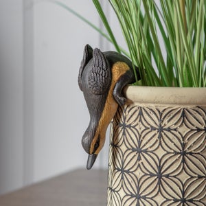 Cedar & Sage Set Of 2 Thomas Duckling Pot Hangers