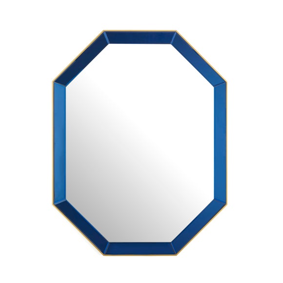 Carousel navigation image position 3 of 3