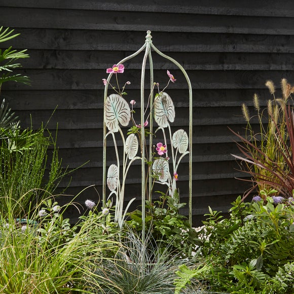 Lotus Plant Iron Obelisk Support Ornament