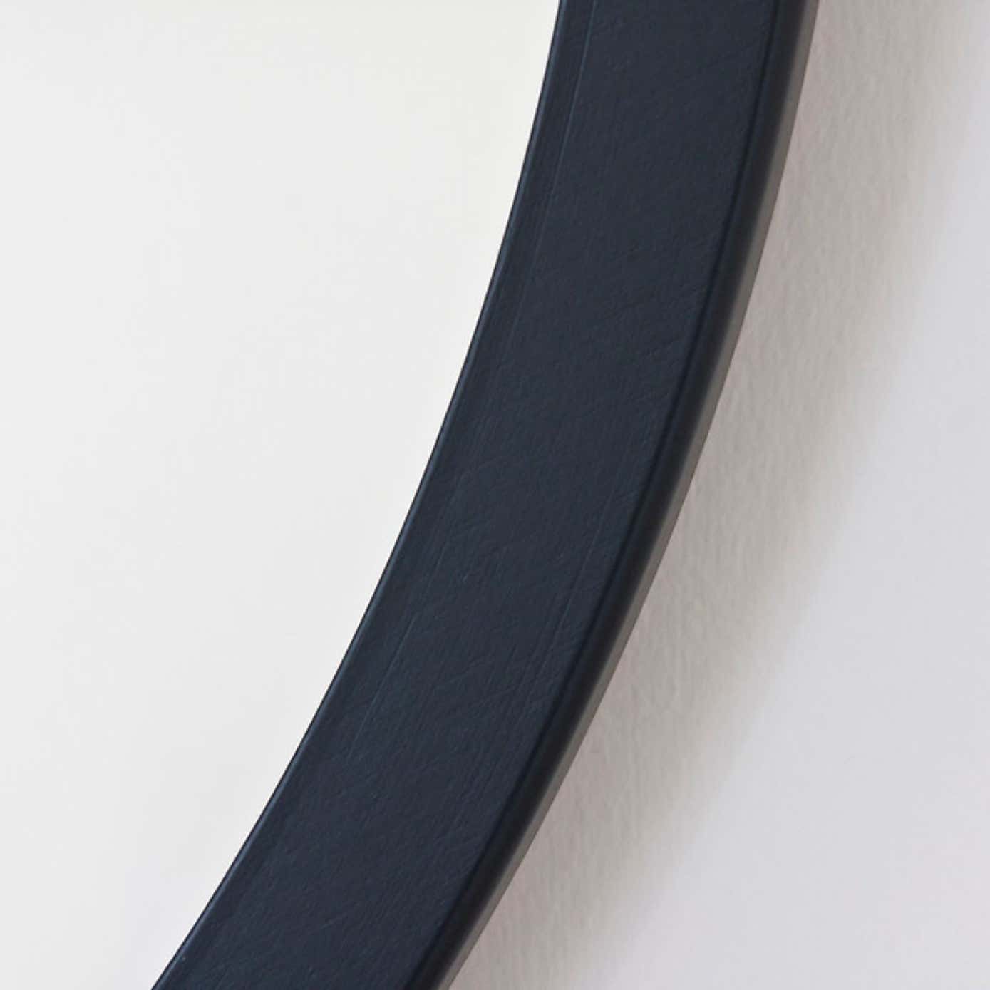 Carousel zoom image position 2 of 2