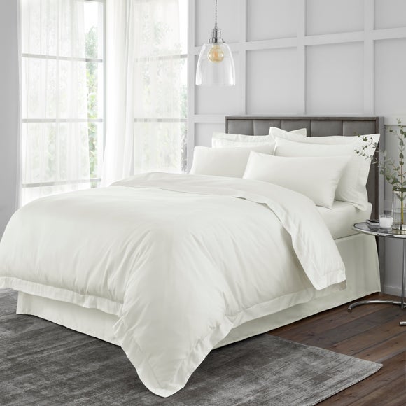 Photo 2 of Hotel 230 Thread Count 100 Cotton Sateen Fitted Sheet