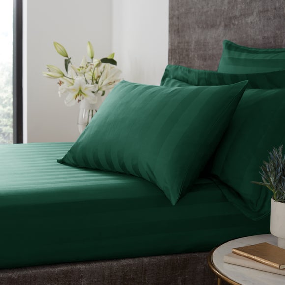 Carousel navigation image position 1 of 1