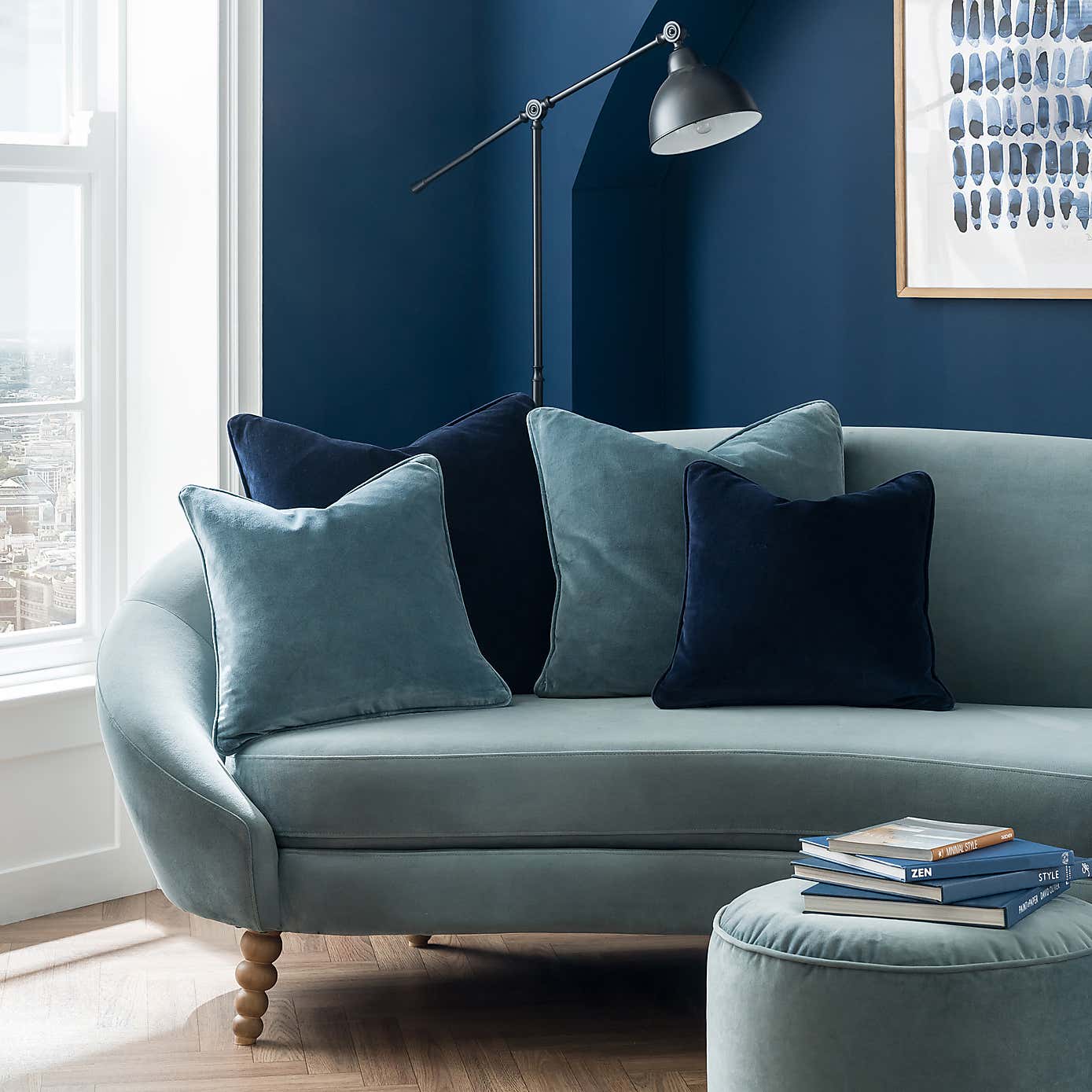 Carousel zoom image position 2 of 3