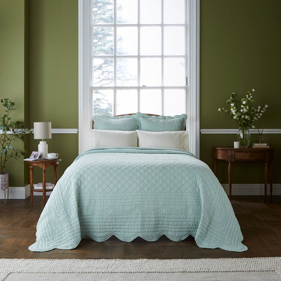 Dorma Soft Scalloped Bedspread