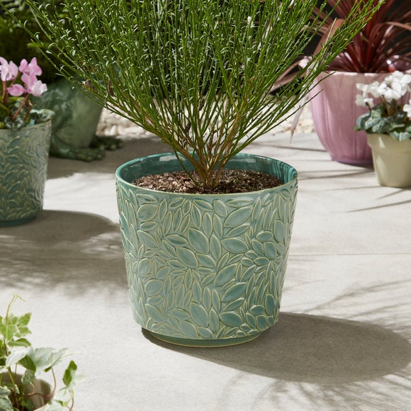 Leaf Embossed Stoneware Plant Pot