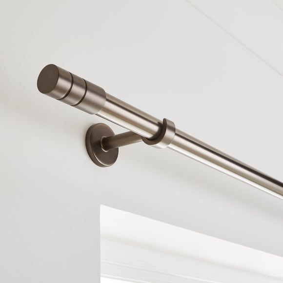 Cylinder Extendable Metal Eyelet Curtain Pole