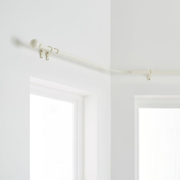 Bay Fixed Metal Eyelet Curtain Pole